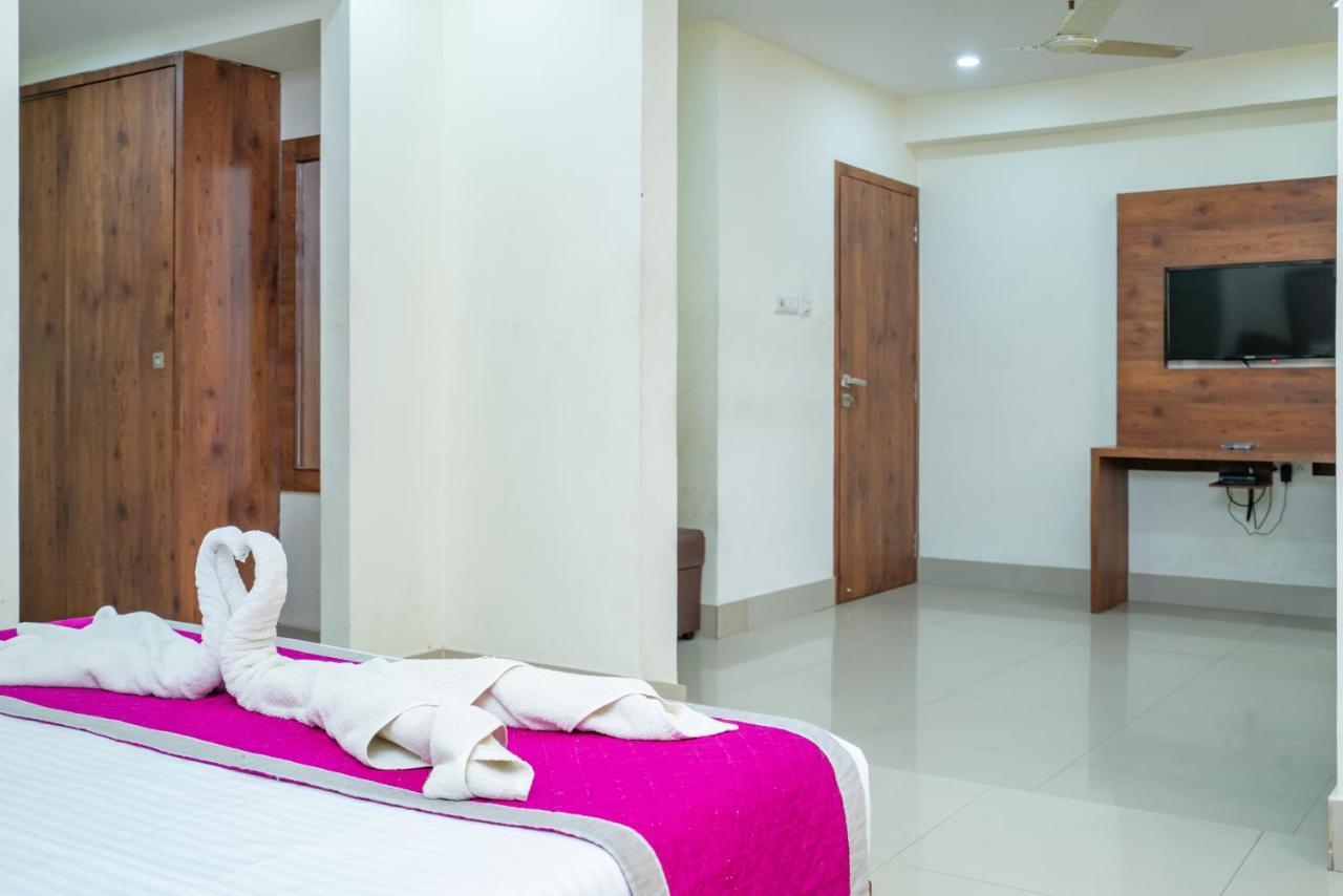 Nexstay Crystal Residency Kozhikode Exterior foto
